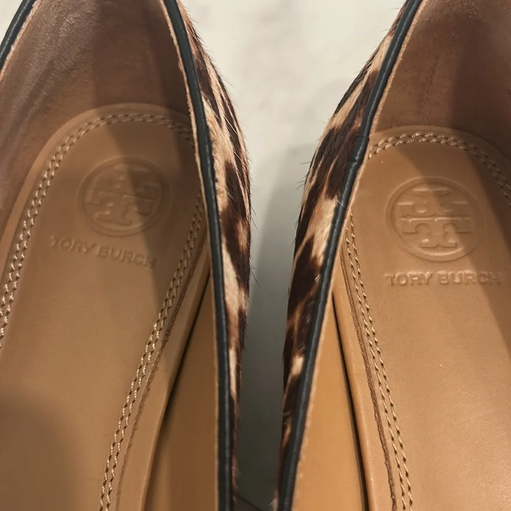Tory Burch animal print shoes - Picture 4 of 8